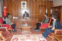 yozgat bozok universitesi sosyoloji bolumu ogrencileri kaymakamimiz yasin ozcan i makaminda ziyaret