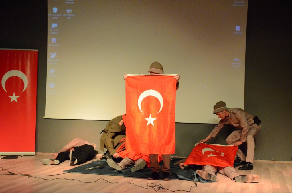 Çanakkale Zaferi'nin 110. Yıl Dönümü ve Şehitleri Anma Günü Kutlandı